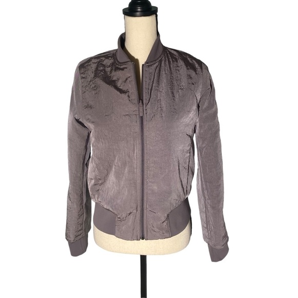 Lululemon Serene Travels Bomber Jacket Sz 6 Purple / Gray - Picture 8 of 14